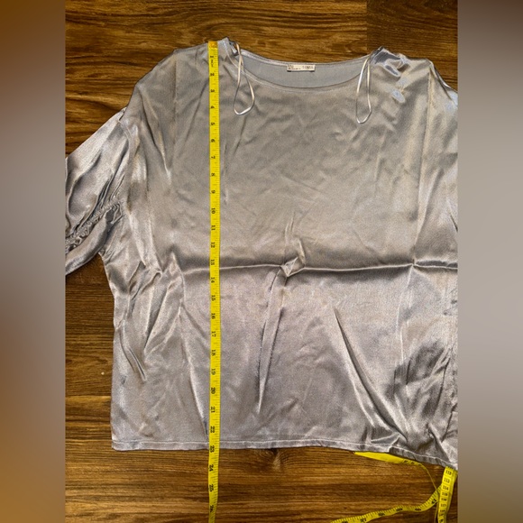 ZARA Silver Top Ruched Sleeves size L - Picture 13 of 13